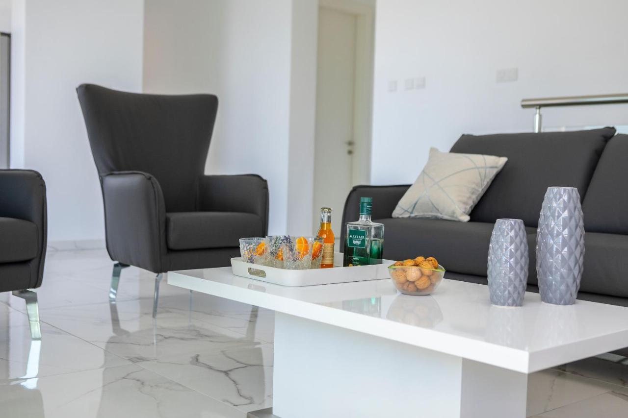 Villa Pleiades Пафос Екстериор снимка