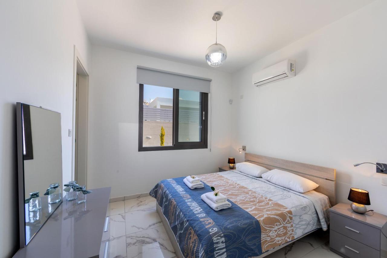 Villa Pleiades Пафос Екстериор снимка
