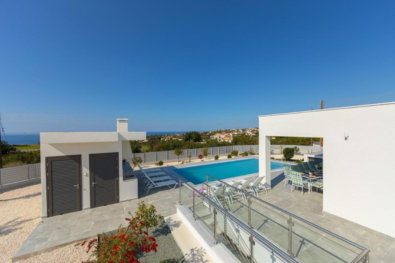Villa Pleiades Пафос Екстериор снимка