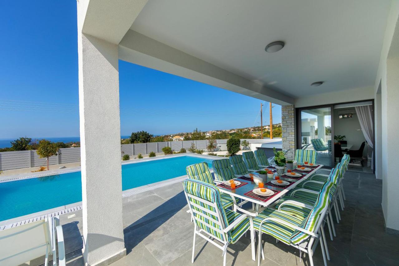 Villa Pleiades Пафос Екстериор снимка
